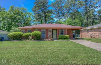 9030 Southwood Dr, Shreveport, LA 71118