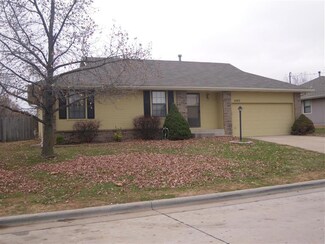 2107 S Golden Ave, Springfield, MO 65807