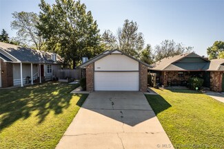 1806 W 57th Place, Tulsa, OK 74107