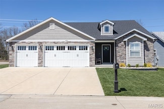 1027 Watering Stone Ct, Pevely, MO 63070
