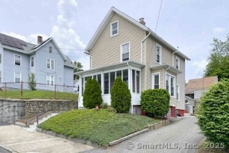 25 Myrtle Ave, Ansonia, CT 06401