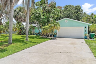 1026 SW Bianca Ave, Port Saint Lucie, FL 34953