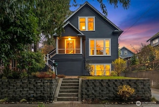 7012 18th Ave NW, Seattle, WA 98117