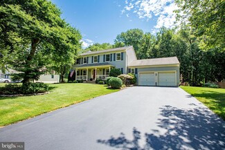 15 Doe Dr, Trenton, NJ 08620