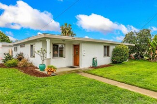 949 Ednabelle Ct, El Cajon, CA 92021