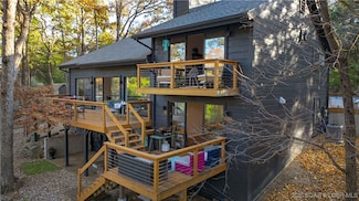 210 Black Hawk Terrace, Lake Ozark, MO 65049