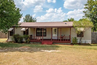 2181 Iris Rd, Dothan, AL 36301