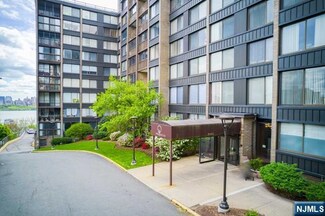 9060 Palisade Ave Unit 304, North Bergen, NJ 07047
