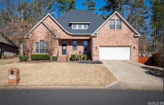 2820 Mossy Creek Dr, Little Rock, AR 72211