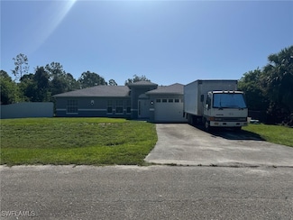 602 Eighth Ave, Lehigh Acres, FL 33972