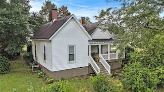 2 N Broad St, Porterdale, GA 30070