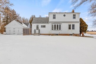 693 Curtis Rd, Hilton, NY 14468