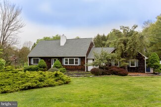 26 Saddle Shop Rd, Ringoes, NJ 08551