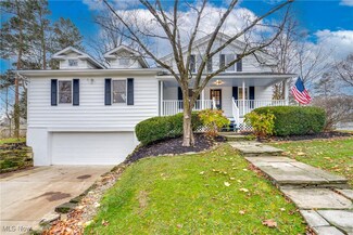 263 N Cleveland St, Chagrin Falls, OH 44022