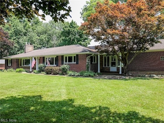 5116 Kidron Rd, Apple Creek, OH 44606