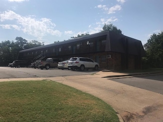 624 N Broadway St, Weatherford, OK 73096