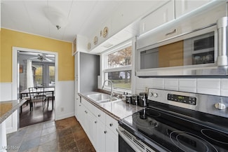 554 Morningview Ave, Akron, OH 44305