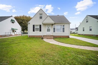 4733 Summer Ln, Cleveland, OH 44144