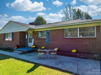3216 Us 70 E, Morganton, NC 28655