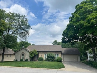 4309 S Cromwell Dr, Independence, MO 64055