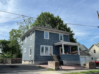 39 Crescent Place, Middletown, NY 10940