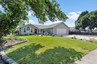 614 NW 19th Place, Redmond, OR 97756