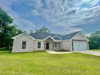 125 Rachel Cir, Russellville, AR 72802