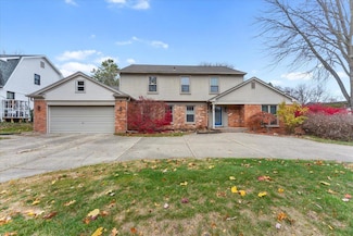 34006 Glouster Cir, Farmington Hills, MI 48331