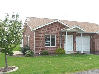 738 Everview Ln, Derry, PA 15627