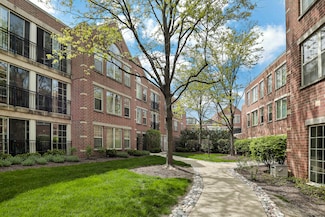 1625 Glenview Rd Unit 210, Glenview, IL 60025