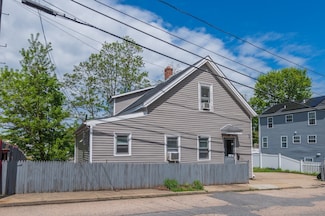 52 Luna St, Providence, RI 02904