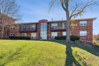 10356 Forest Brook Ln Unit F, Saint Louis, MO 63146
