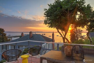 8815 Fauntleroy Way SW, Seattle, WA 98136