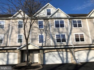 130 Kenley Ct Unit 130, State College, PA 16803