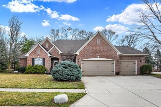10601 Creektree Ln, Fishers, IN 46038