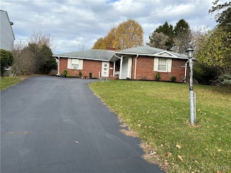 100 Horace Dr, Syracuse, NY 13219