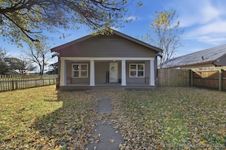 202 W Ada St, Sperry, OK 74073