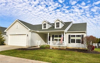 9112 Devonshire Dr, Olmsted Falls, OH 44138