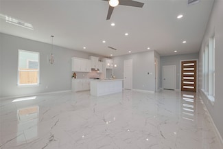 8636 Allwood St, Houston, TX 77016