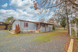5209 Beagle Rd, White City, OR 97503