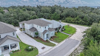 3915 Magnolia Bluff Ln, Upper Grand Lagoon, FL 32408