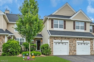 70 River Birch Cir, Princeton, NJ 08540