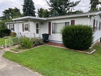 1050 Kingview Rd, Upper Tyrone Township, PA 15683