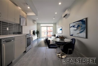 730 E 32nd St Unit 5B, Brooklyn, NY 11210