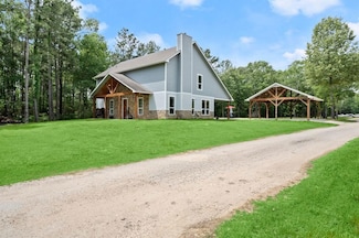 1868 Fm Rd 1988, Livingston, TX 77351