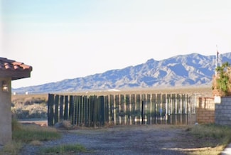 374 Whitewater Dr, Bullhead City, AZ 86442