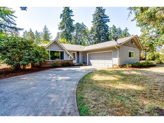 26446 Shady Rest Dr, Veneta, OR 97487