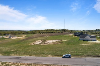 2004 Highland View Dr, Springtown, TX 76082