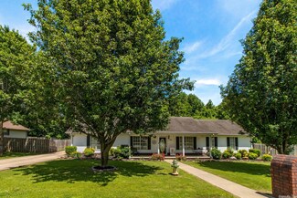 2609 S 17th St, Paragould, AR 72450