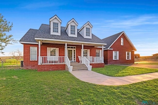 2401 Crown Ct, Carlsbad, NM 88220